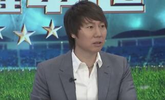 《黄飞鸿》公布双人剧照 王珞丹井柏然情愫暗生 2014-11-18 由香港导演周显扬导演，金牌编剧杜致朗创作，彭于晏、井柏然、王珞丹主演的功夫巨制《黄飞鸿之英雄有梦》将于11月21日上映，井柏然在片中饰赤火。