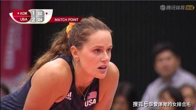 主演新剧《肯尼迪》聚焦著名政治家族 2 堪比时装周!