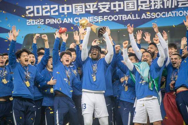 在第32届中国国际广告节的火热现场，CCTV-6电影频道举办了一场别开生面的专场推介会。